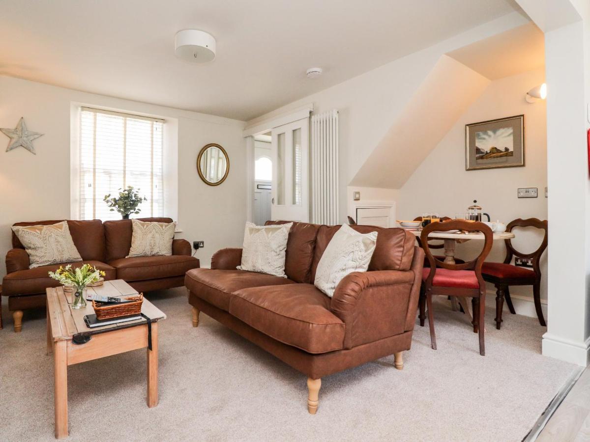 Holiday home Bay No 5 *