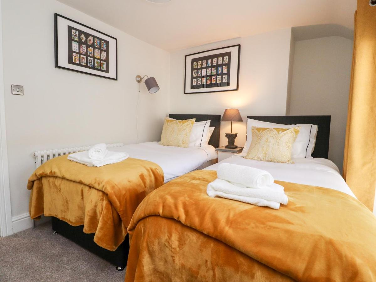 Bay No 5 Holiday home *